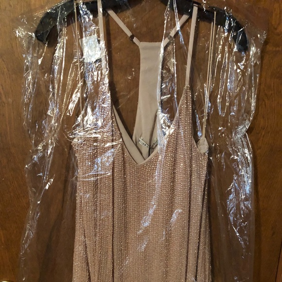 Alice + Olivia Lola Pink Sequin Tank - Picture 2 of 8